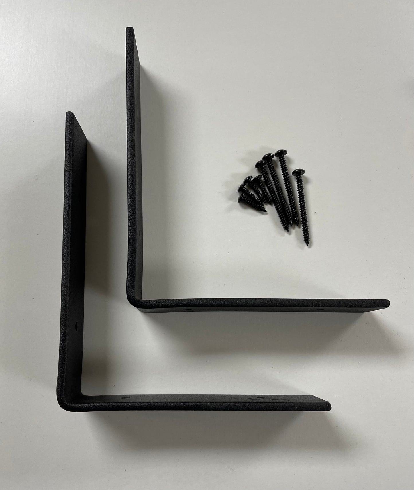 Premium American Black Walnut Industrial Style Shelf with Flat Style Brackets, 20-25mm (1 Inch) Depth