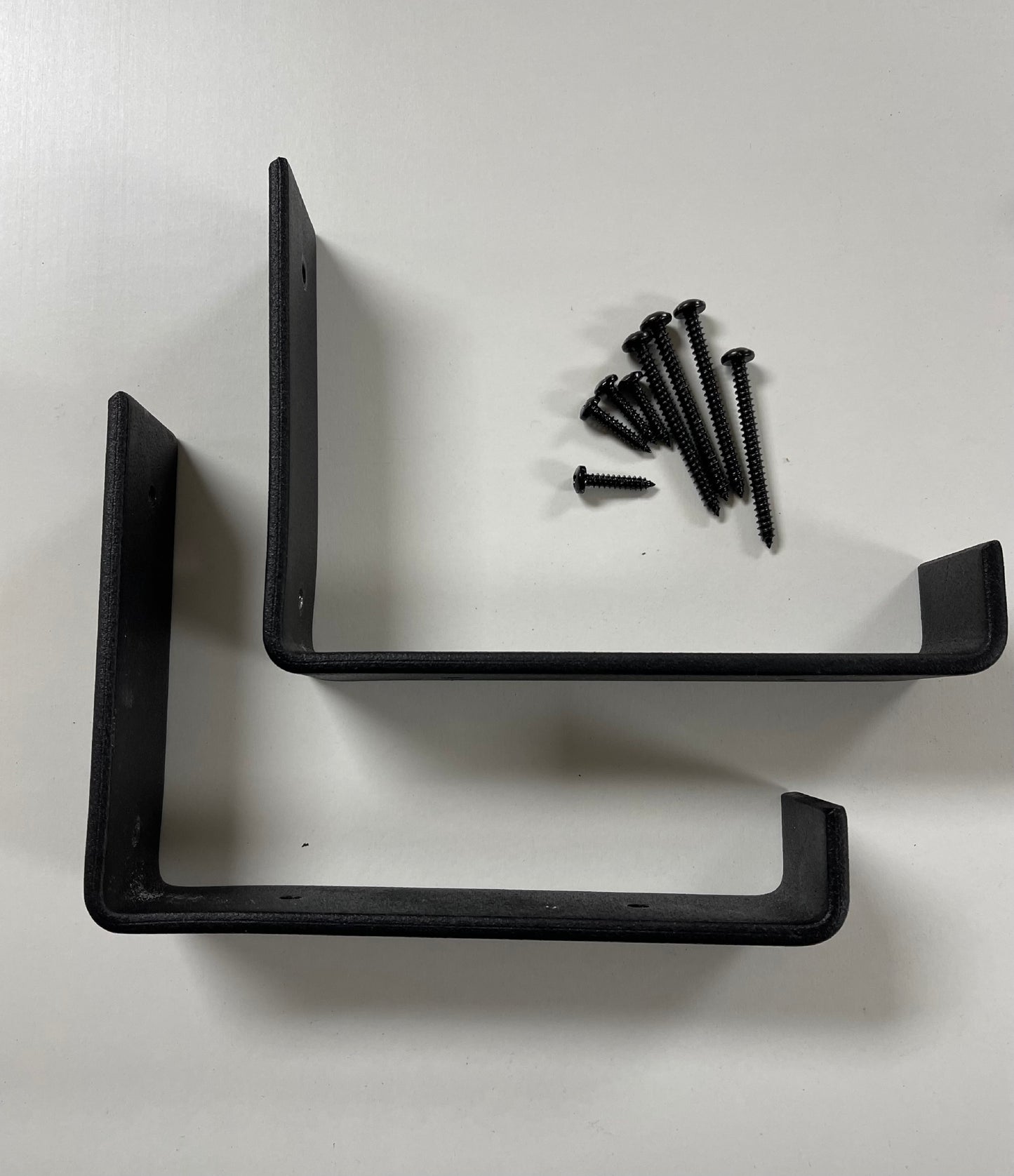 Premium American Black Walnut Industrial Style Shelf with Lipped Up Brackets, 20-25mm (1 Inch) Depth