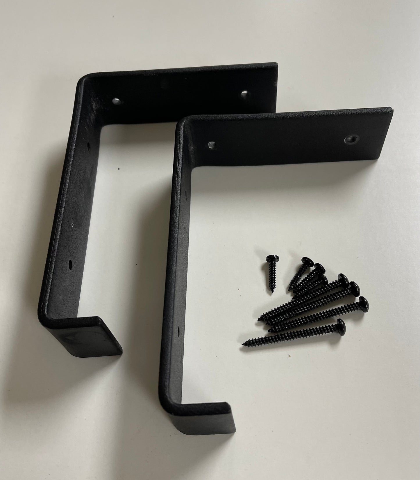 Premium American Black Walnut Industrial Style Shelf with Lipped Up Brackets, 20-25mm (1 Inch) Depth